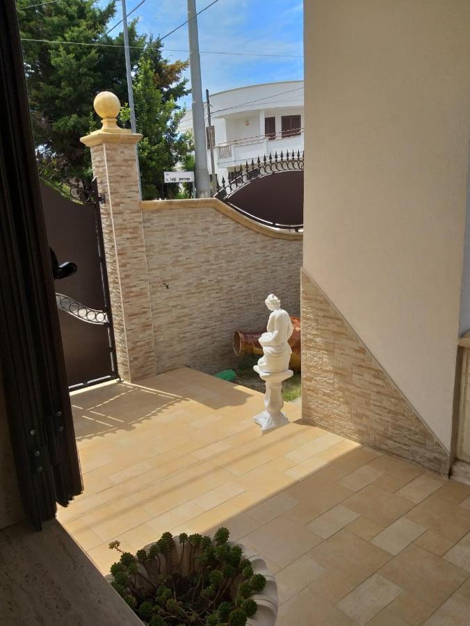Malvarosa Apartments Porto Cesareo Exterior photo